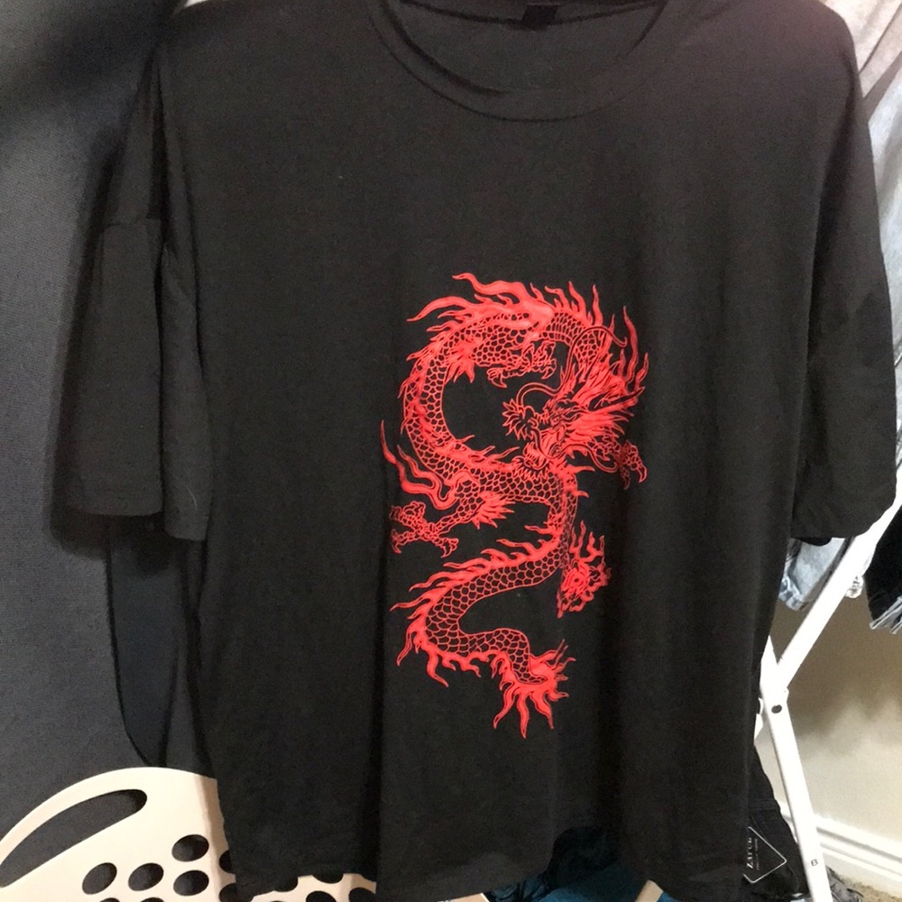 CHINESE DRAGON T-SHIRT🐉🐉